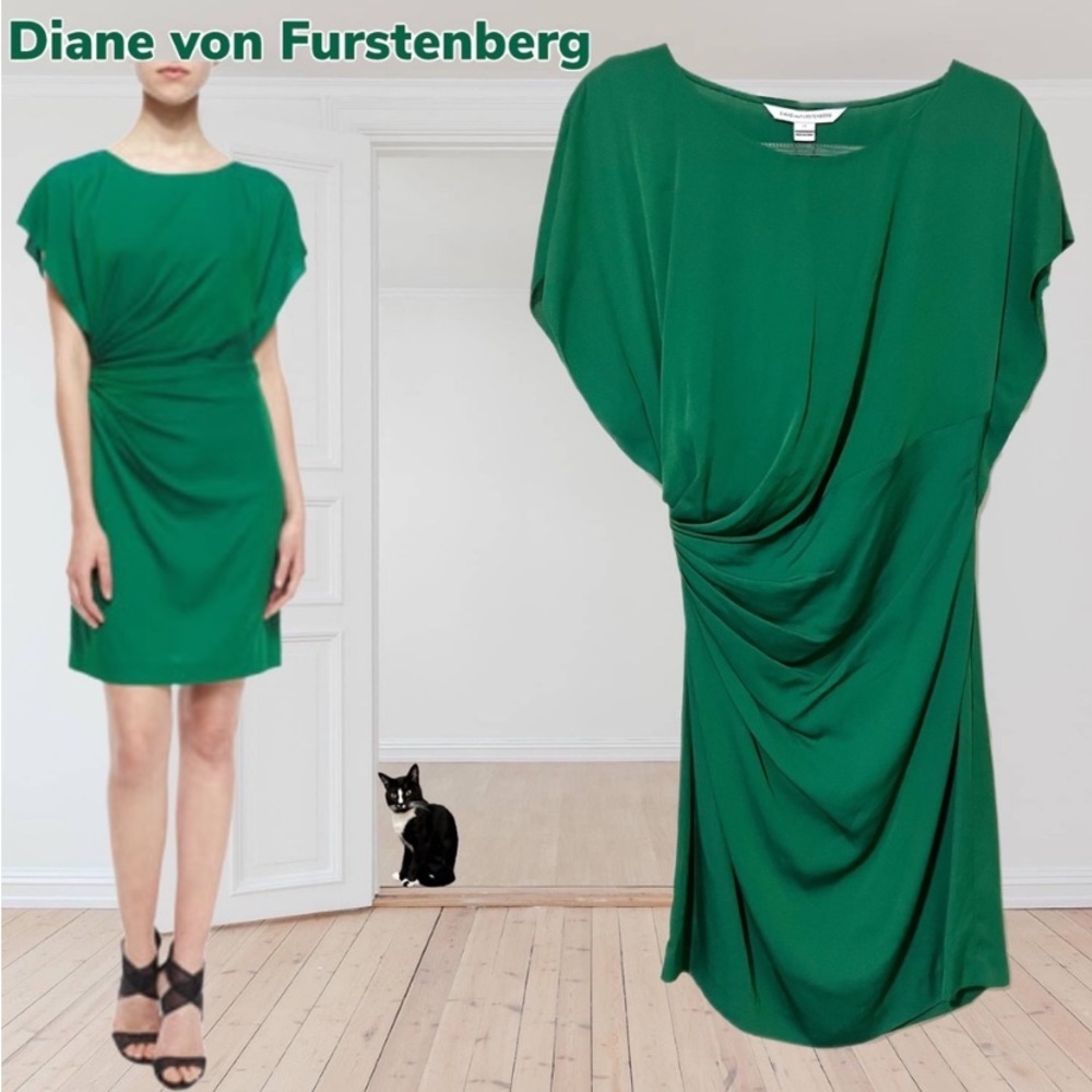 Diane Von Furstenberg Jenna Butterfly Sleeve sheath Dress